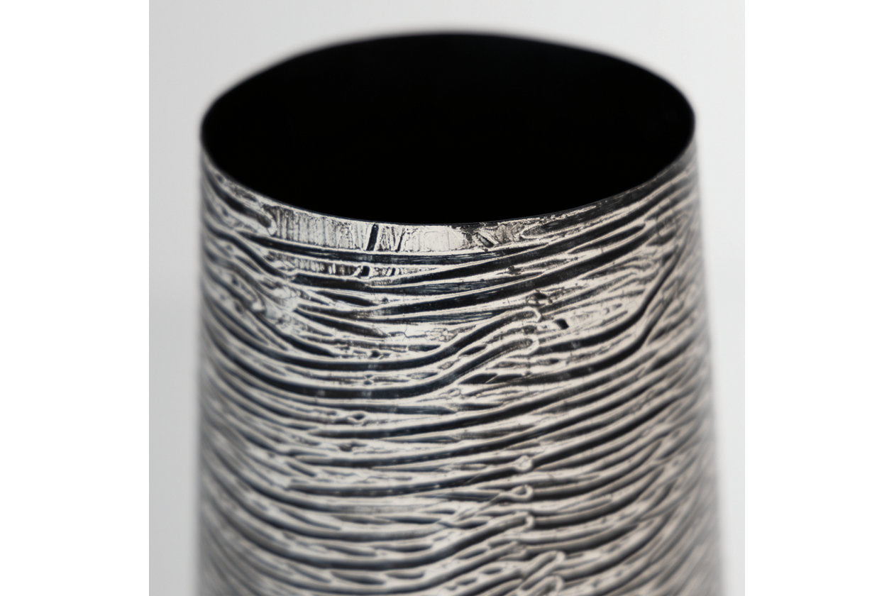 Fynn Antique Gray Vase - A2000515 - Luna Furniture - Dallas Store