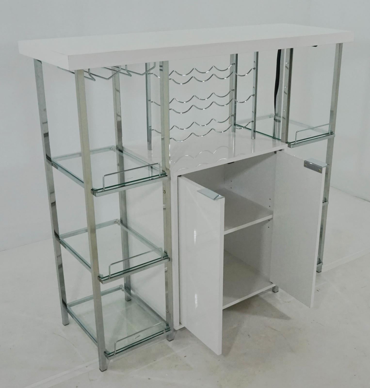 Gallimore High Glossy White/Chrome 2-Door Bar Cabinet with Glass Shelf - 182757 - Luna Furniture - Dallas Store