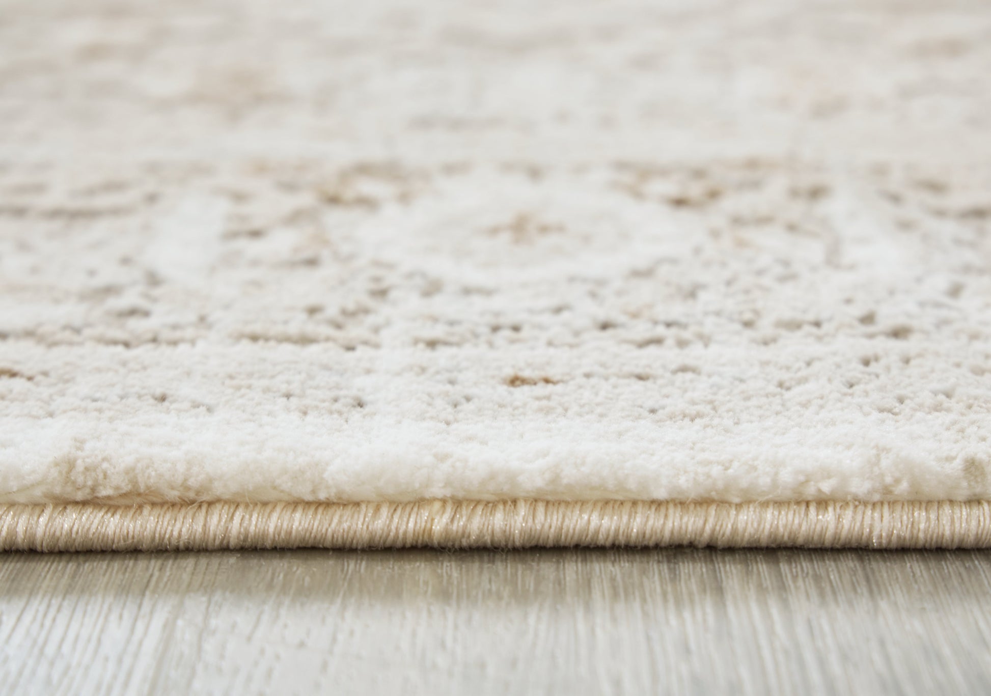 Gatwell Ivory/Gray/Tan 5' x 7' Rug - R406512 - Luna Furniture - Dallas Store