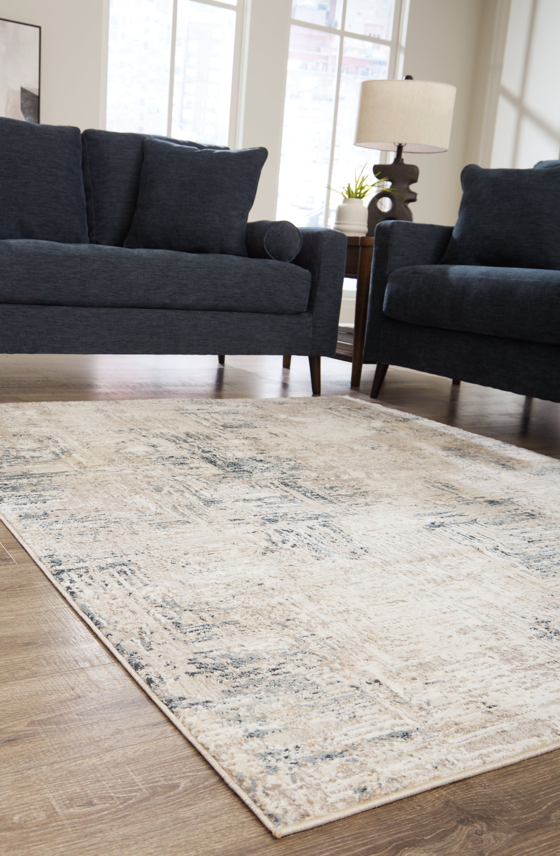 Gentor Blue/Ivory 5' x 7' Rug - R406522 - Luna Furniture - Dallas Store
