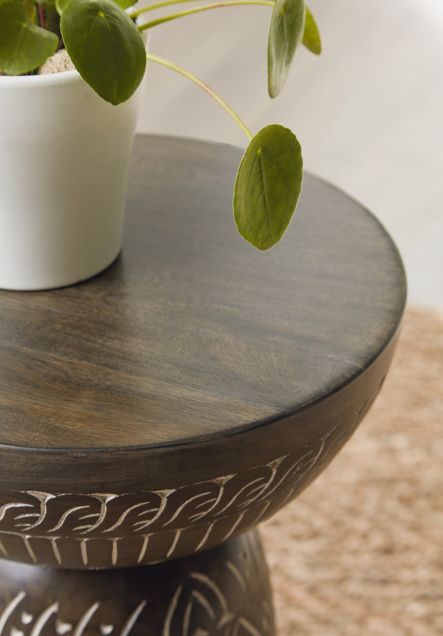 Hadcher Cream/Brown Accent Table - A4000622 - Luna Furniture - Dallas Store