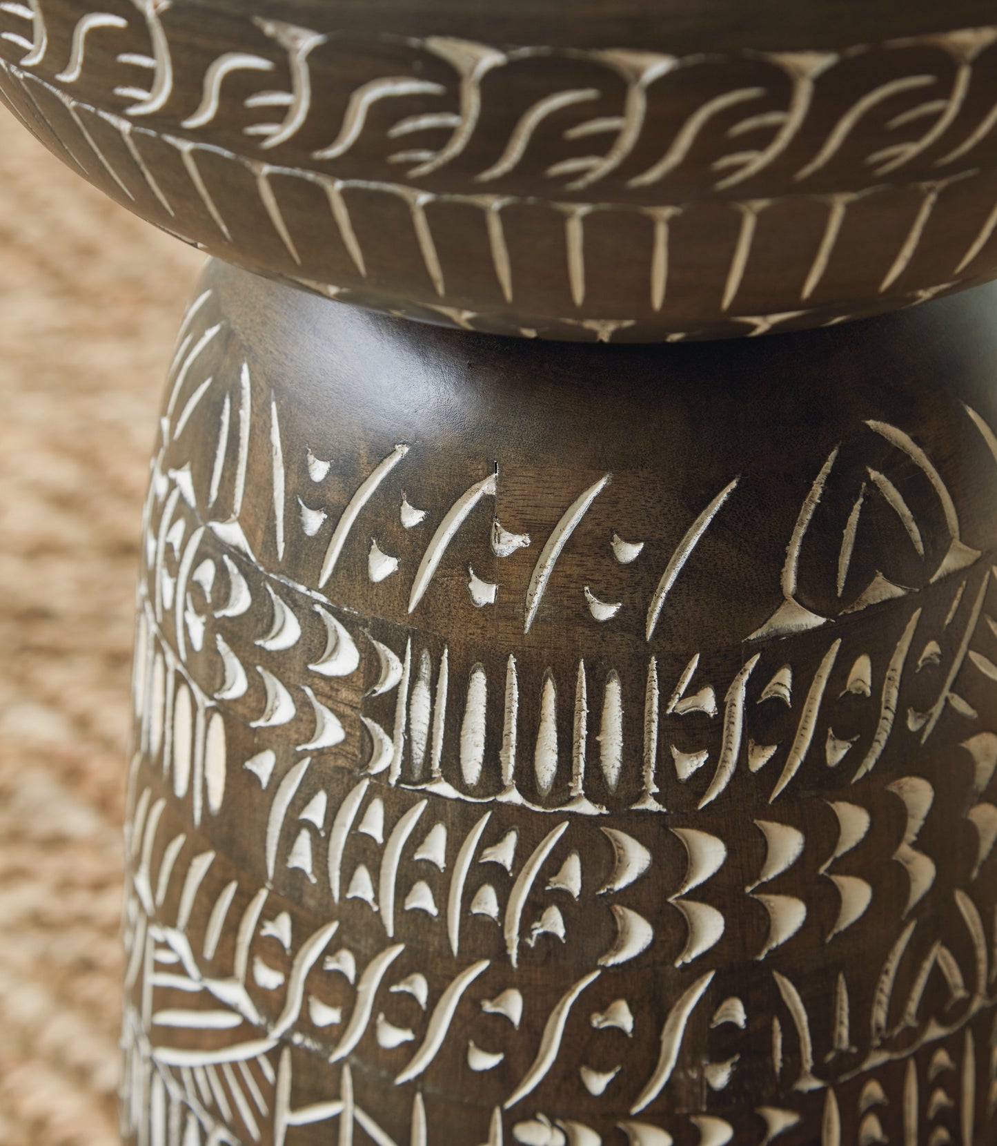 Hadcher Cream/Brown Accent Table - A4000622 - Luna Furniture - Dallas Store