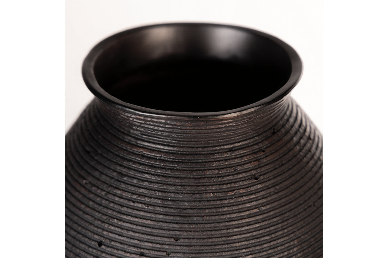Hannela Antique Brown Vase - A2000512 - Luna Furniture - Dallas Store