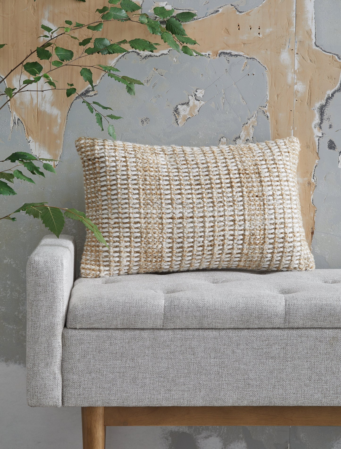 Hathby Tan/White Pillow (Set of 4) - A1001048 - Luna Furniture - Dallas Store