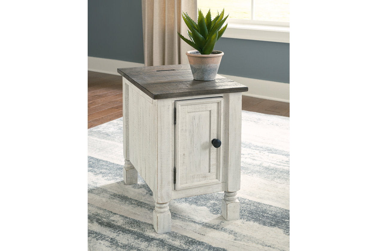 Havalance White/Gray Chairside End Table - T994-7 - Luna Furniture - Dallas Store