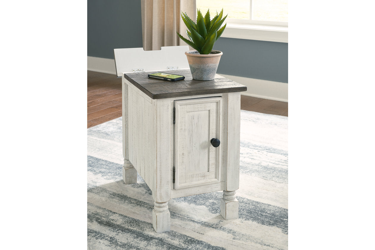 Havalance White/Gray Chairside End Table - T994-7 - Luna Furniture - Dallas Store