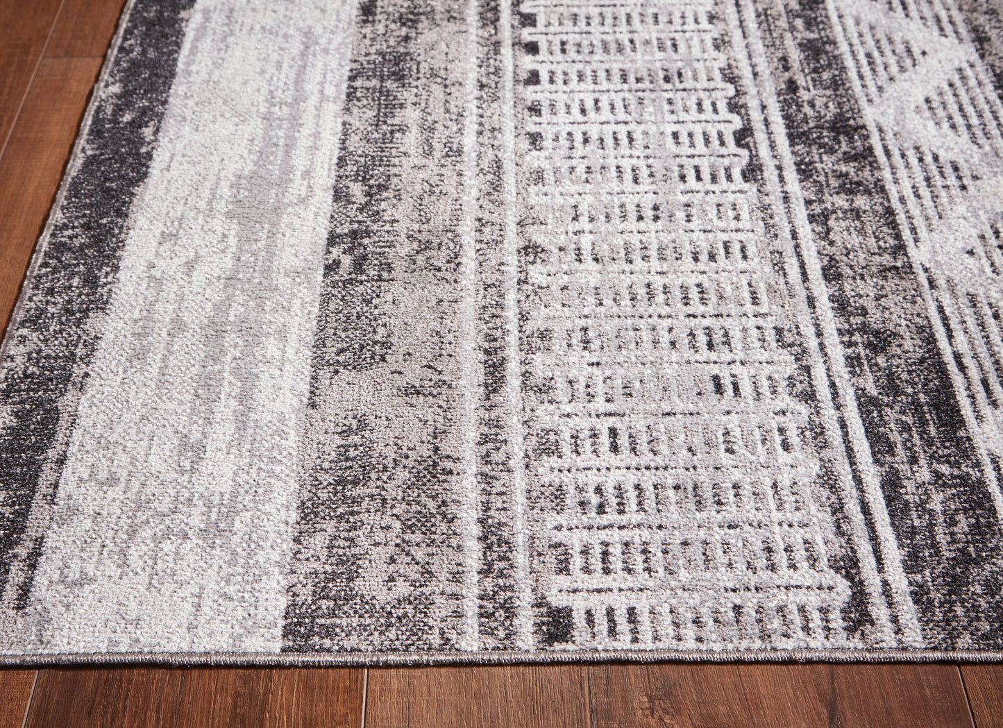 Henchester Multi 8' x 10' Rug - R405991 - Luna Furniture - Dallas Store