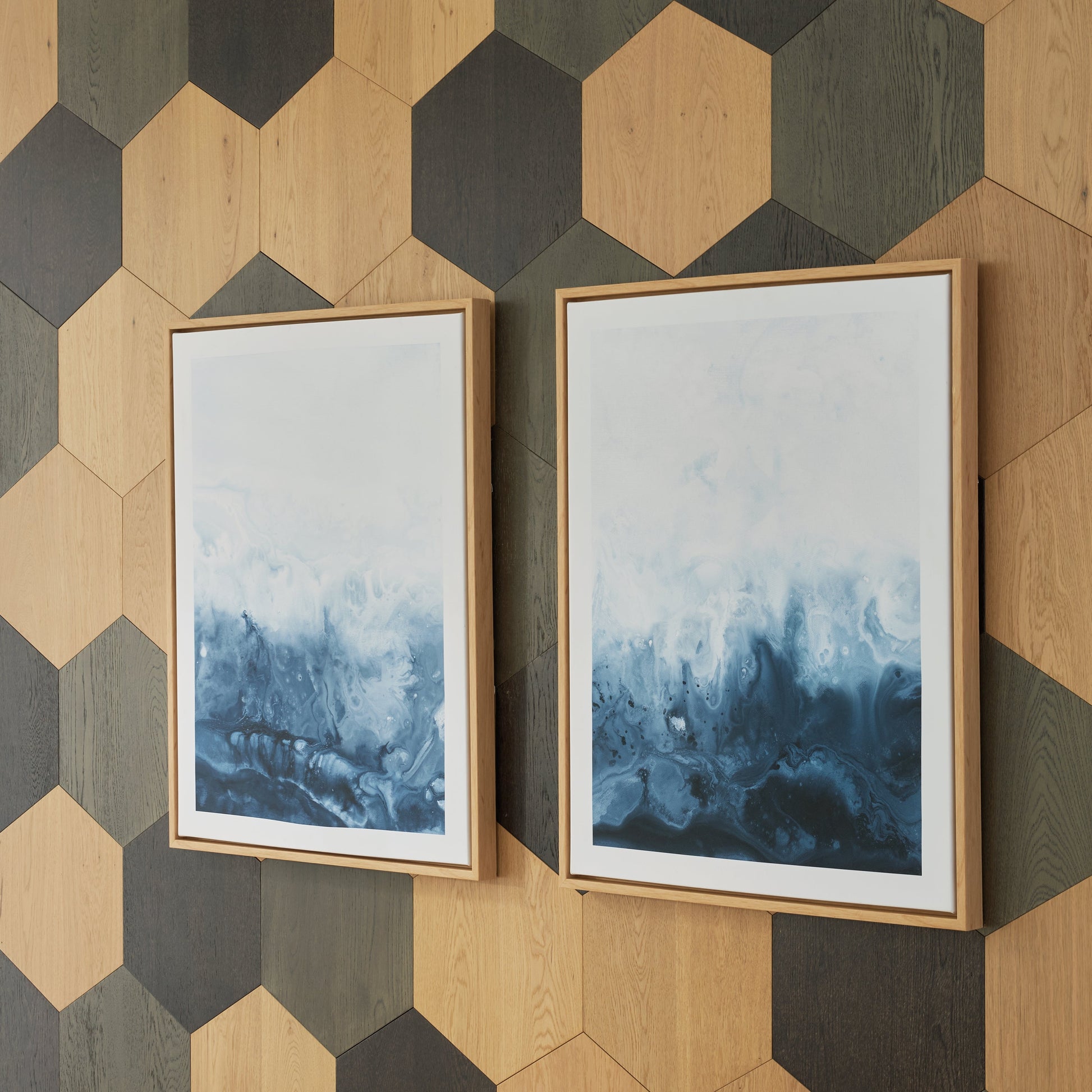 Holport Blue/White Wall Art, Set of 2 - A8000368 - Luna Furniture - Dallas Store