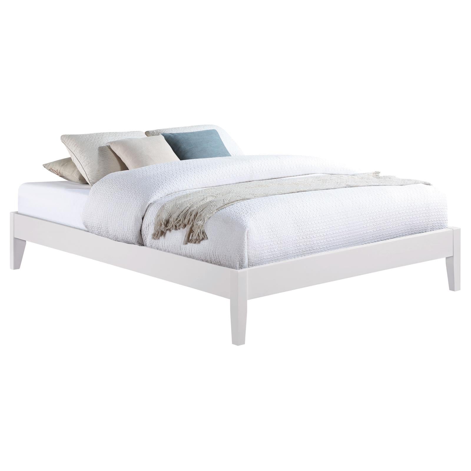Hounslow Platform California King Bed White - 306128KW - Luna Furniture - Dallas Store