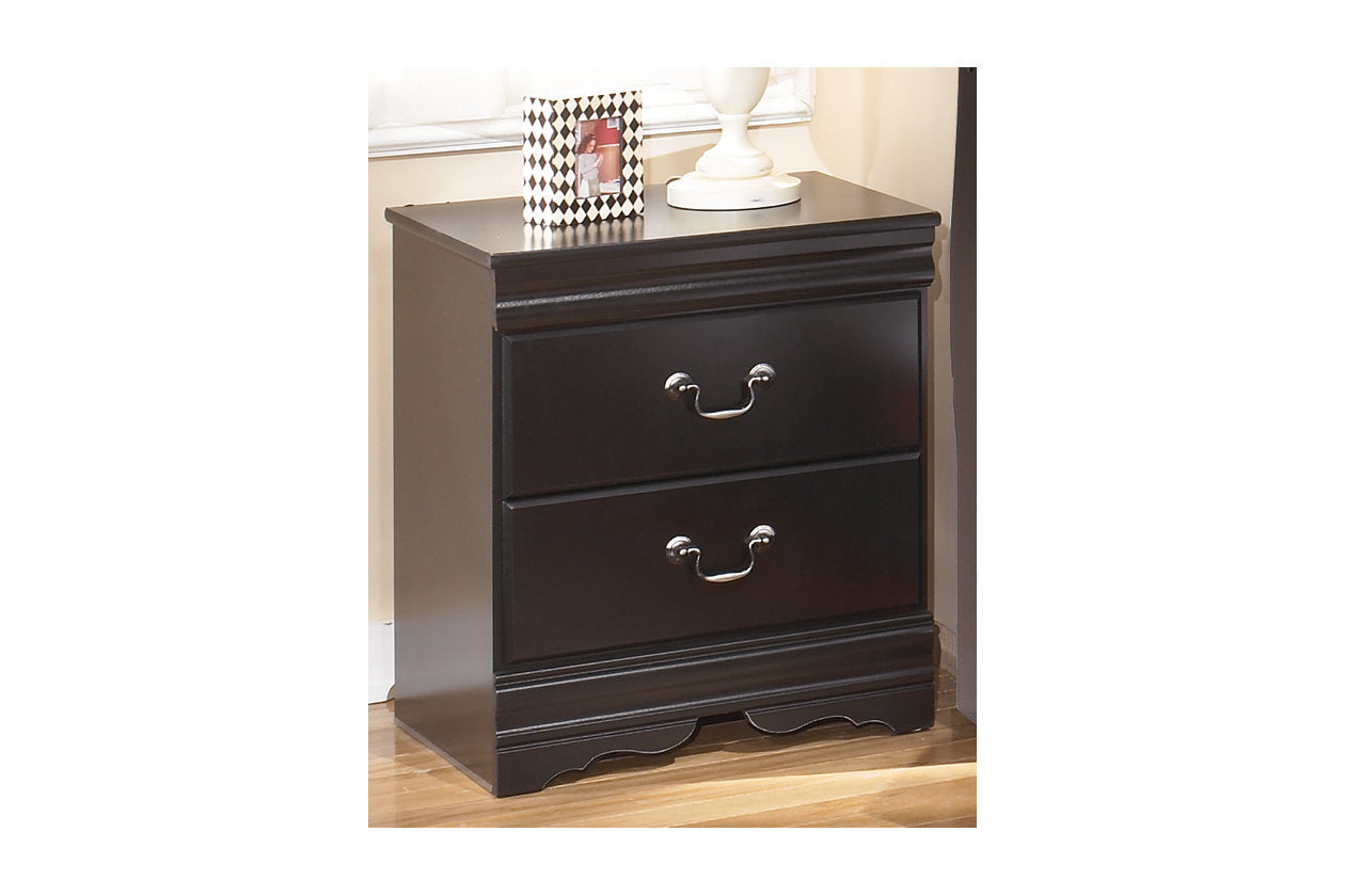 Huey Vineyard Black Nightstand - B128-92 - Luna Furniture - Dallas Store