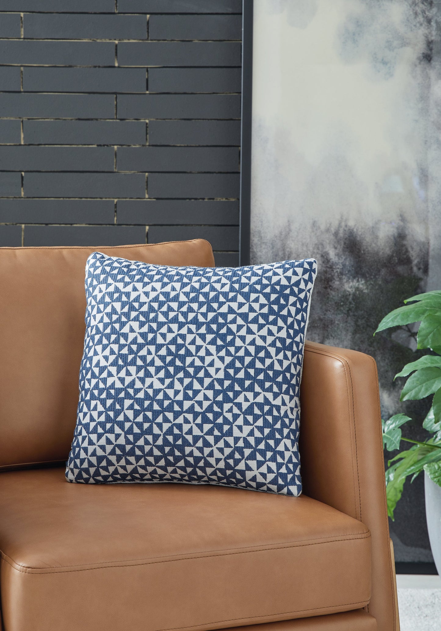 Jaycott Next-Gen Nuvella Blue/White Pillow (Set of 4) - A1900001 - Luna Furniture - Dallas Store