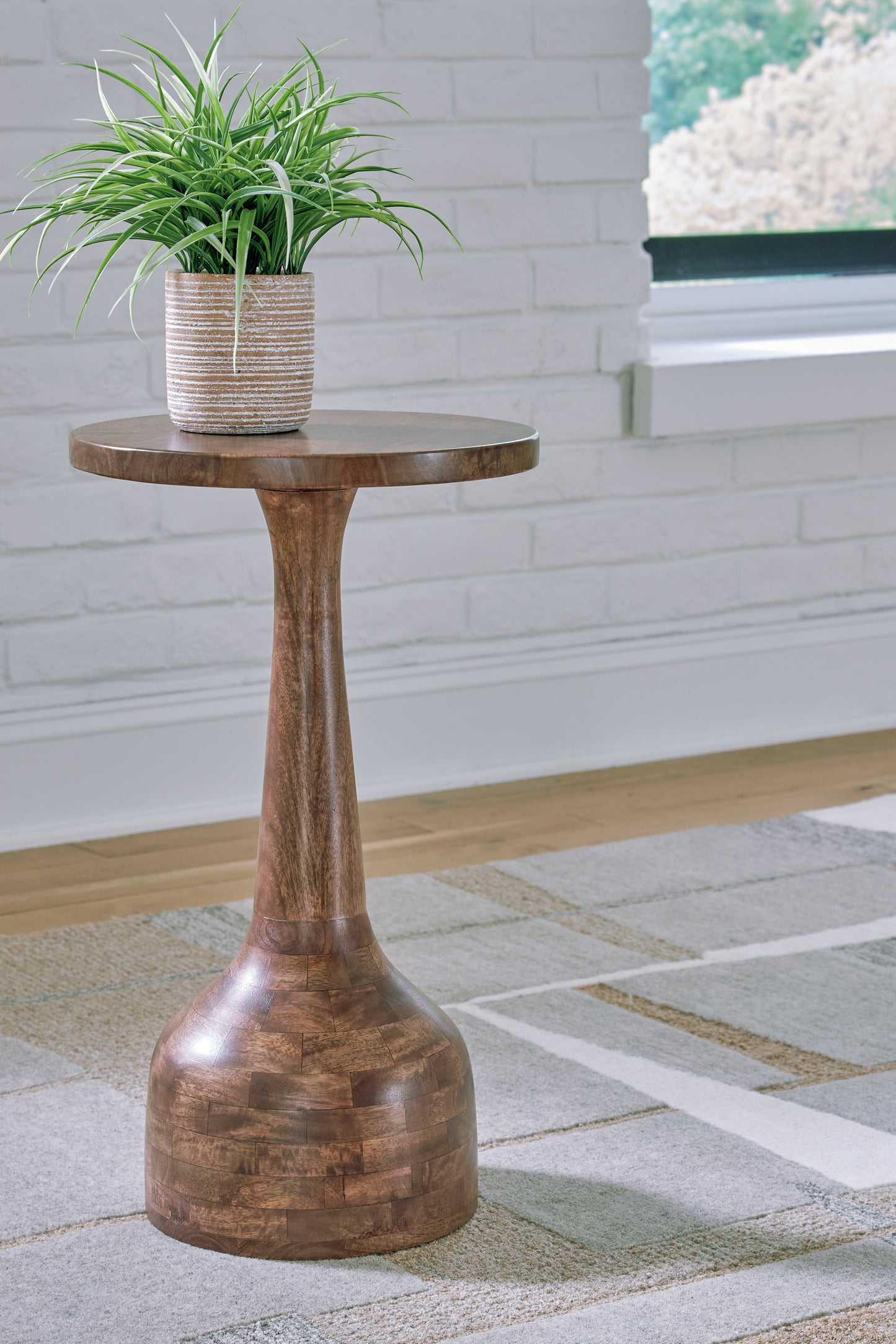 Joville Medium Brown Accent Table - A4000627 - Luna Furniture - Dallas Store