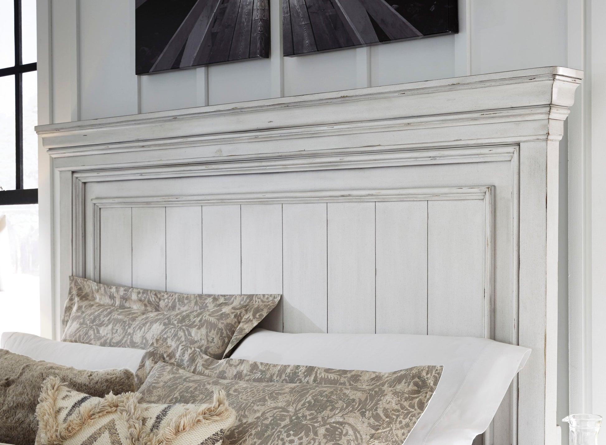 Kanwyn Whitewash Panel Bedroom Set - SET | B777-56 | B777-58 | B777-97 | B777-31 | B777-36 - Luna Furniture - Dallas Store