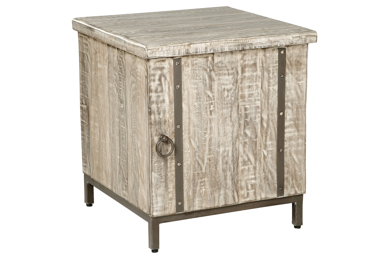 Laddford Whitewash Accent Cabinet - A4000506 - Luna Furniture - Dallas Store