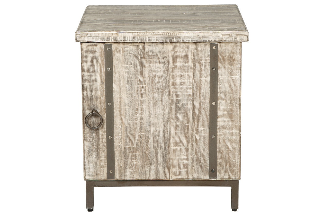 Laddford Whitewash Accent Cabinet - A4000506 - Luna Furniture - Dallas Store