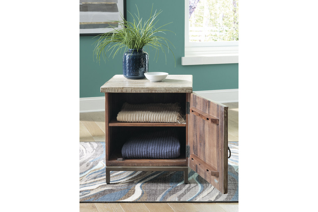 Laddford Whitewash Accent Cabinet - A4000506 - Luna Furniture - Dallas Store
