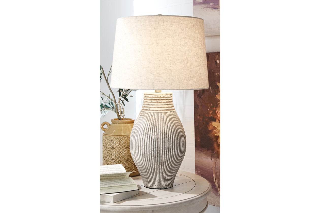 Layal Black Table Lamp - L235634 - Luna Furniture - Dallas Store
