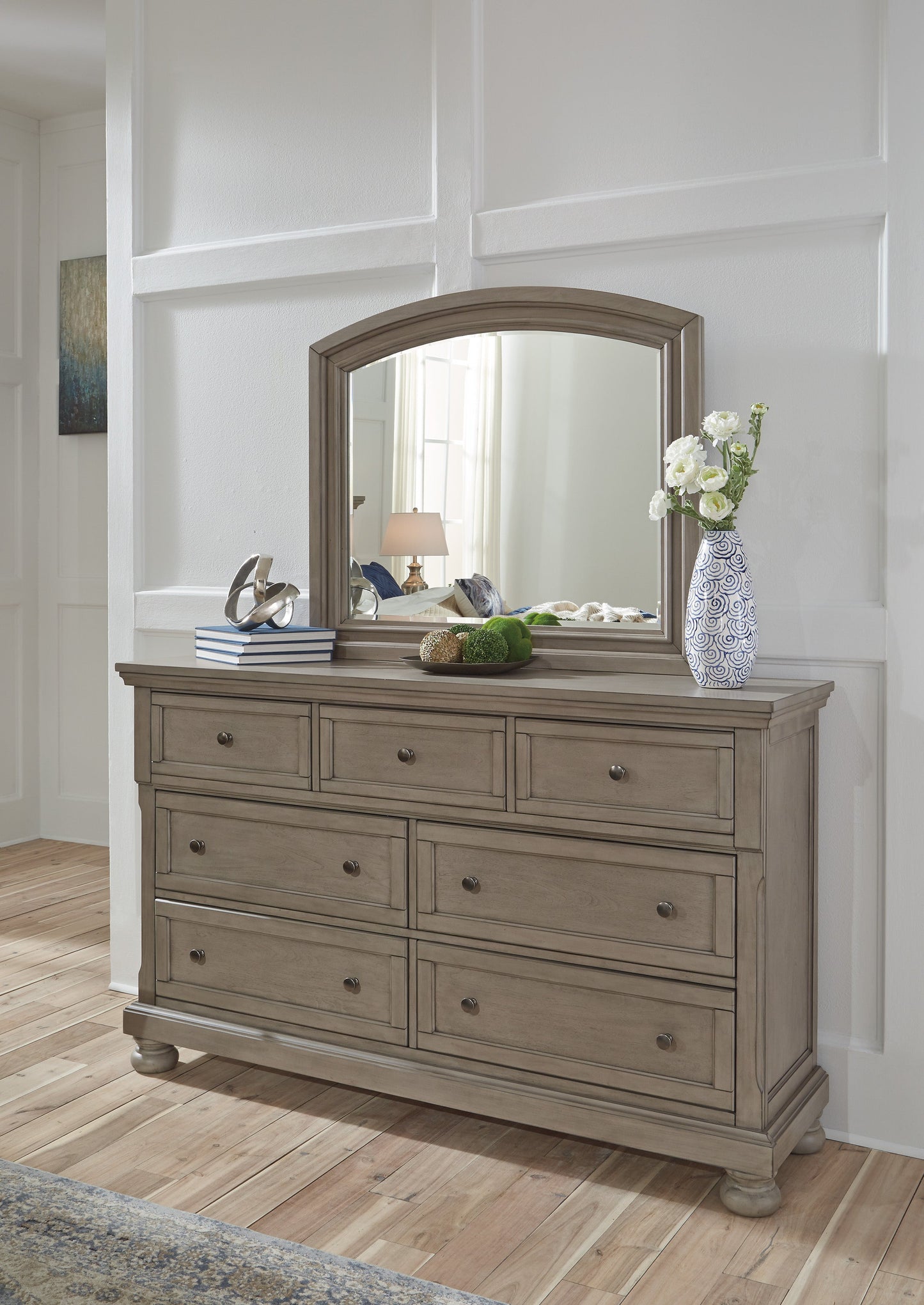 Lettner Light Gray Sleigh Platform Bedroom Set - SET | B733-56 | B733-78 | B733-99 | B733-31 | B733-36 | B733-92 | B733-46 - Luna Furniture - Dallas Store