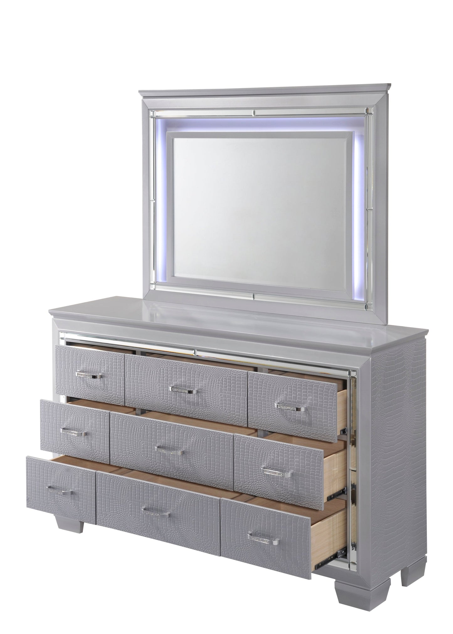 Lillian Silver Bedroom Mirror (Mirror Only) - B7100-11 - Luna Furniture - Dallas Store