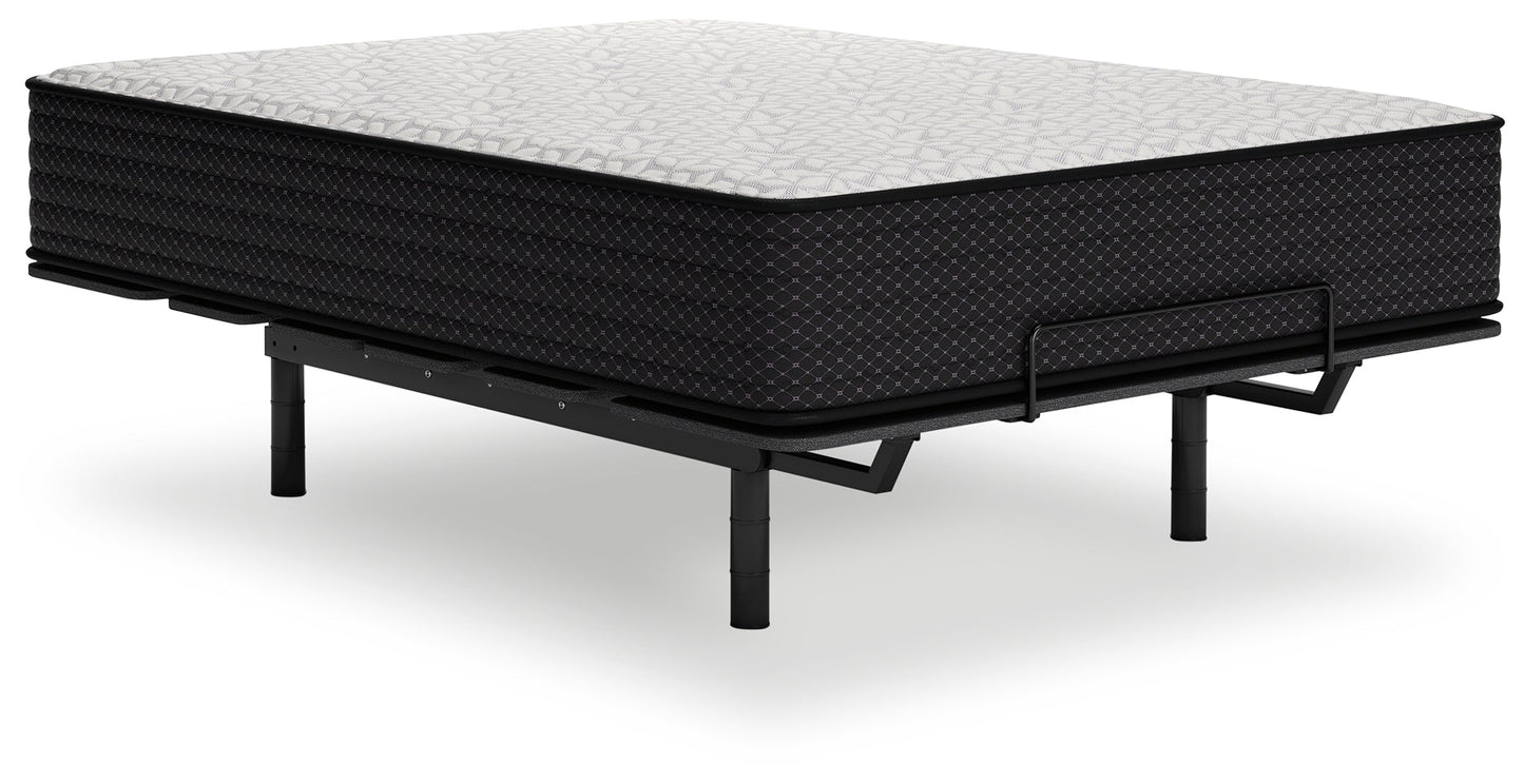 Limited Edition Plush White Queen Mattress - M41131 - Luna Furniture - Dallas Store
