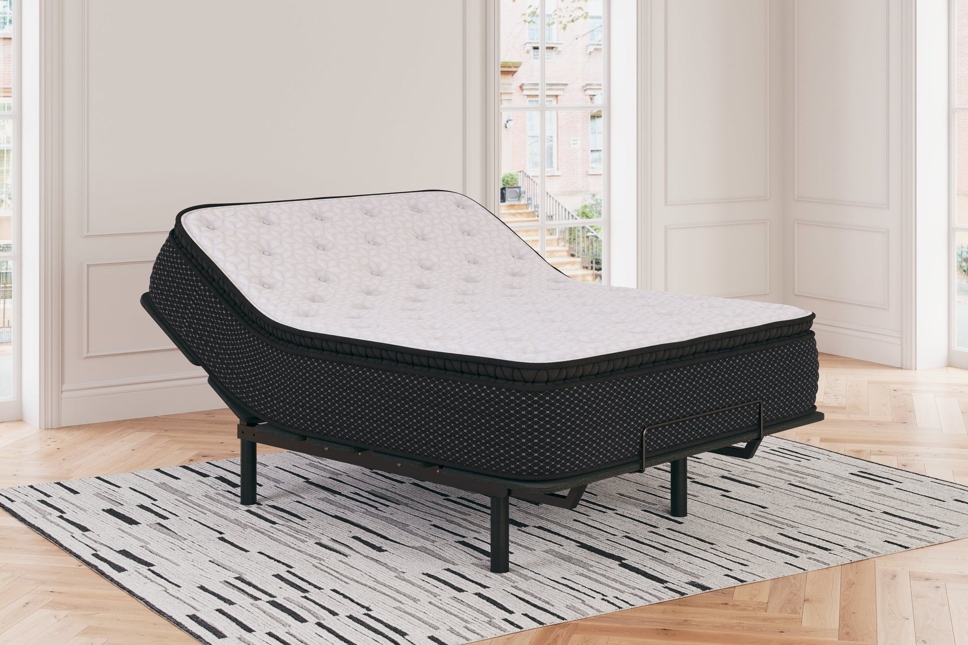 Limited Edition PT White Queen Mattress - M41231 - Luna Furniture - Dallas Store