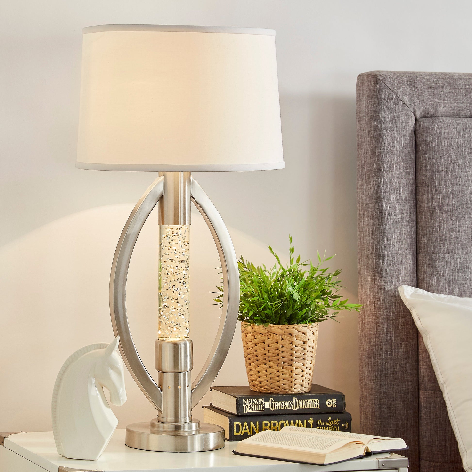 Lucian Table Lamp - H11761 - Luna Furniture - Dallas Store