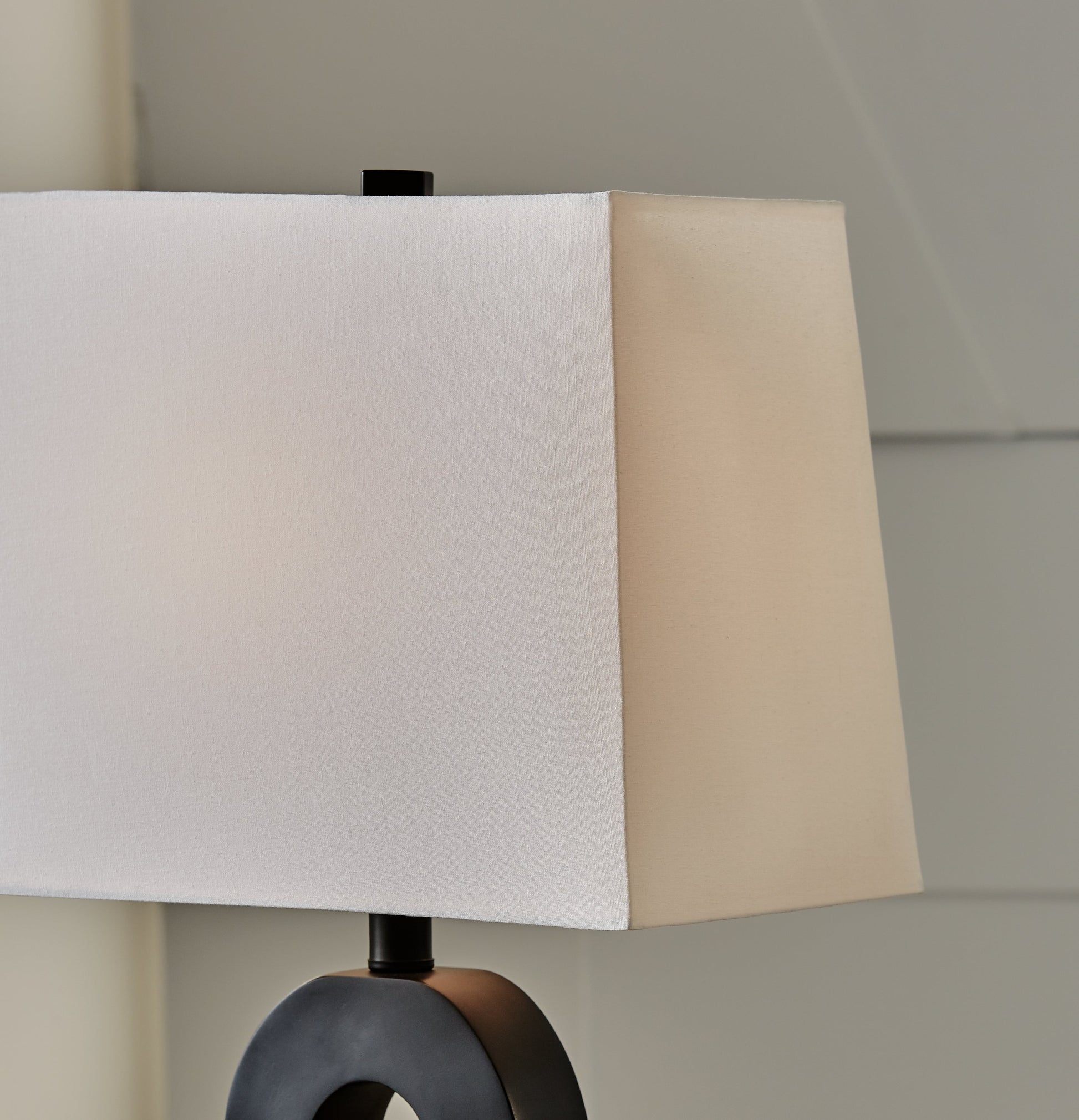 Markellton Black Table Lamp (Set of 2) - L243344 - Luna Furniture - Dallas Store