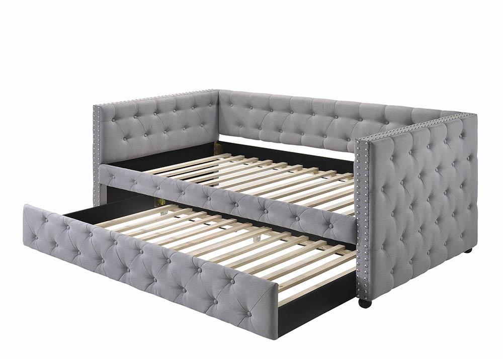 Mockern Gray Tufted Upholstered Daybed with Trundle - 302161 - Luna Furniture - Dallas Store