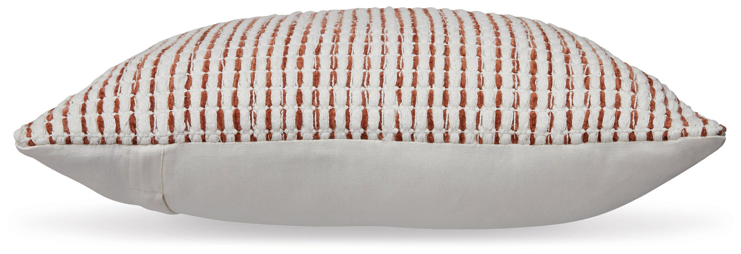 Nashlin White/Rust Pillow (Set of 4) - A1001038 - Luna Furniture - Dallas Store