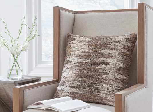 Nealton Brown/White Pillow (Set of 4) - A1001050 - Luna Furniture - Dallas Store