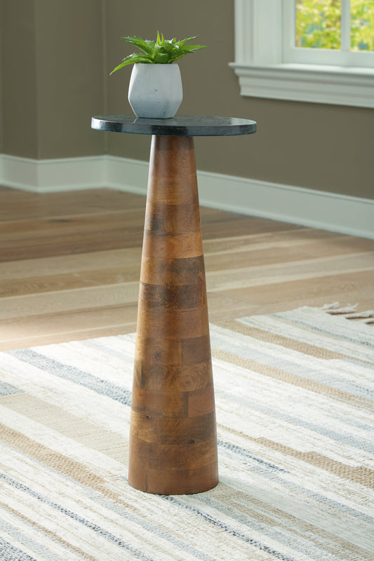 Quinndon Brown/Black Accent Table - A4000633 - Luna Furniture - Dallas Store