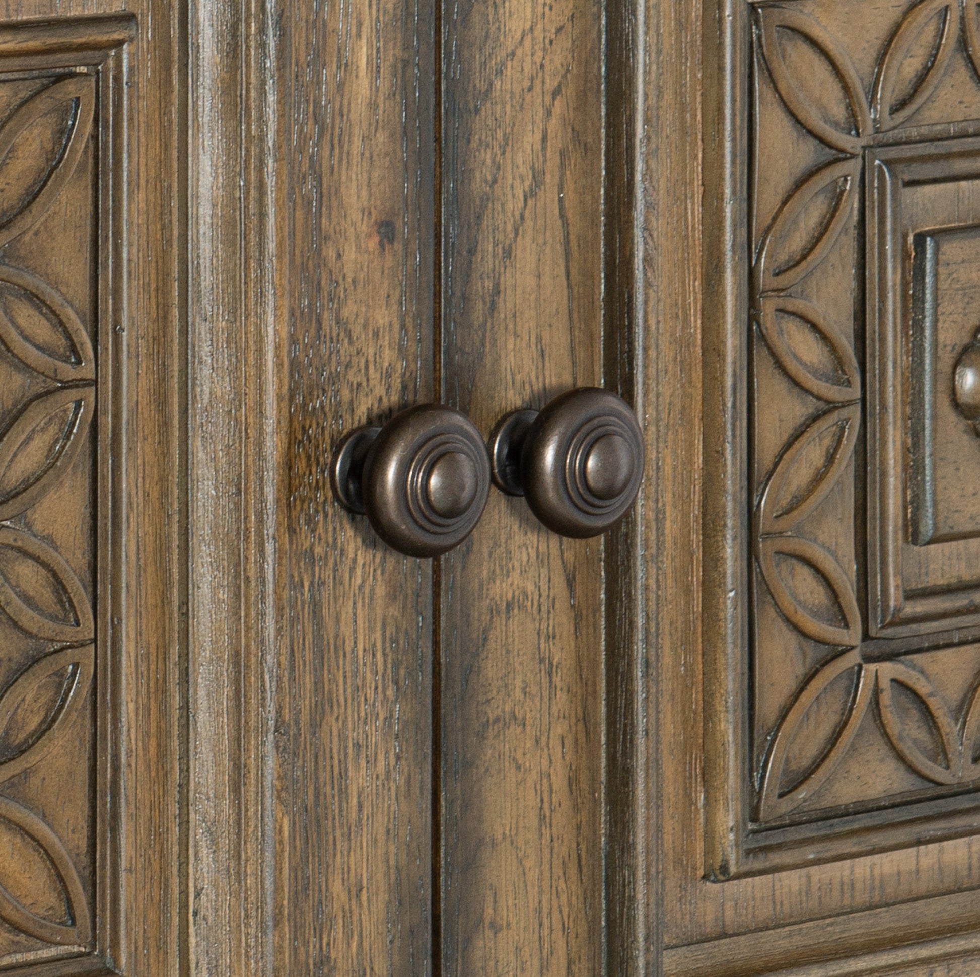 Rachelle Weathered Pecan Chest - 1693-9 - Luna Furniture - Dallas Store