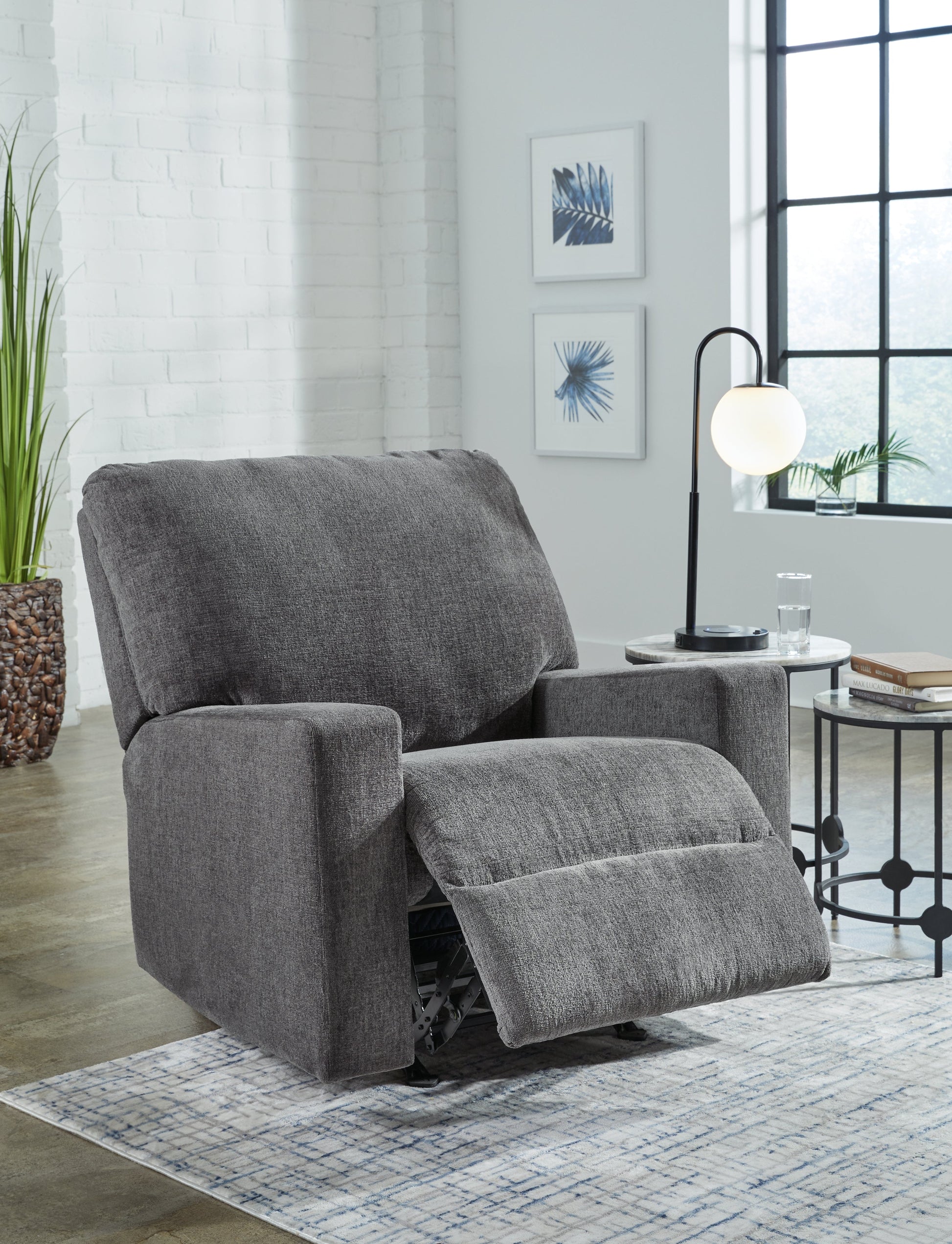Rannis Pewter Recliner - 5360225 - Luna Furniture - Dallas Store