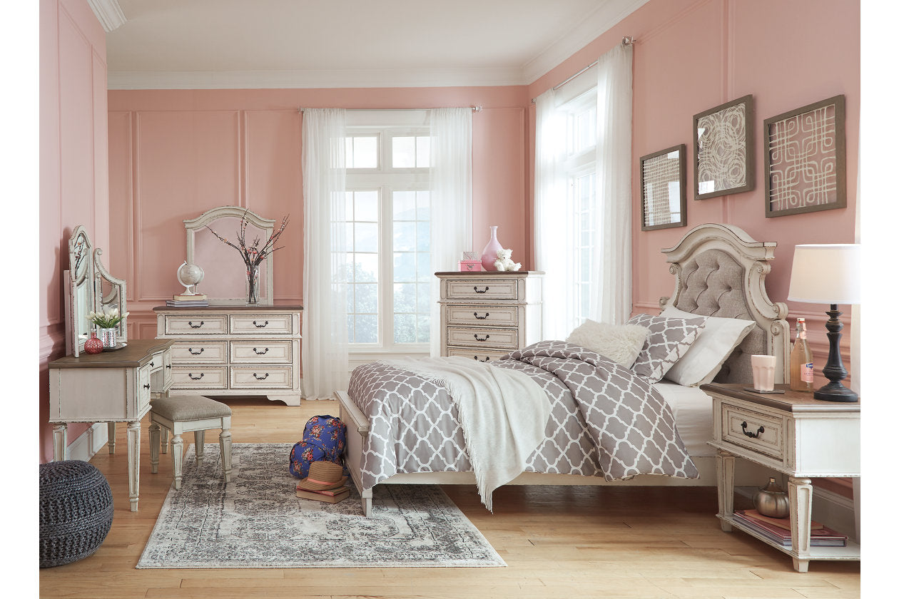 Realyn Chipped White Chest of Drawers - B743-45 - Luna Furniture - Dallas Store