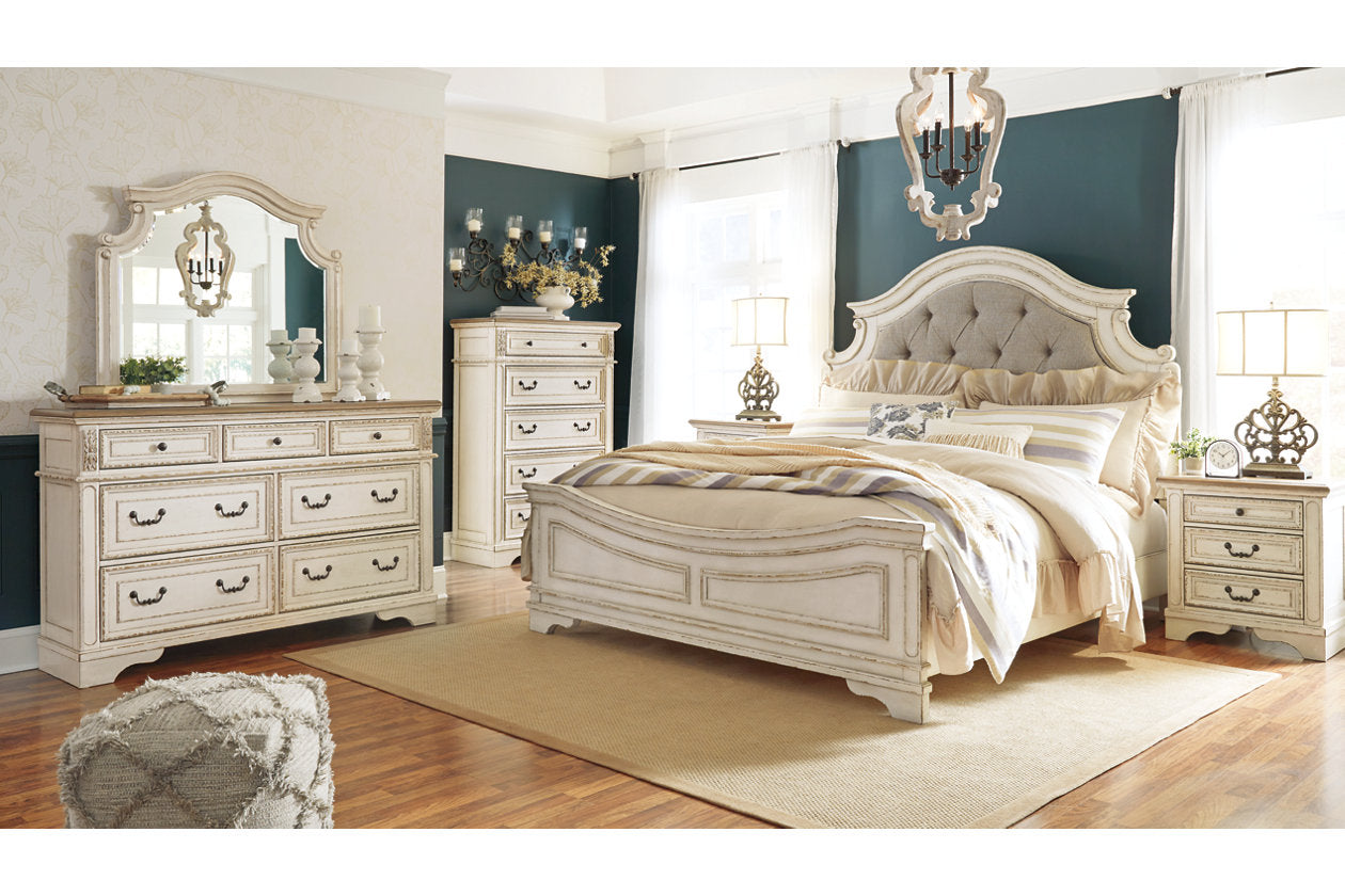 Realyn Chipped White King Upholstered Panel Bed - SET | B743-56 | B743-58 | B743-97 - Luna Furniture - Dallas Store