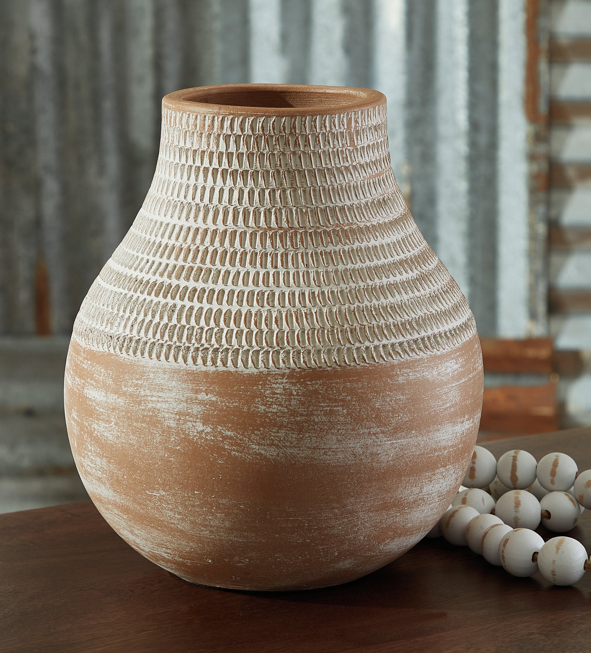 Reclove Distressed White Vase - A2000641 - Luna Furniture - Dallas Store
