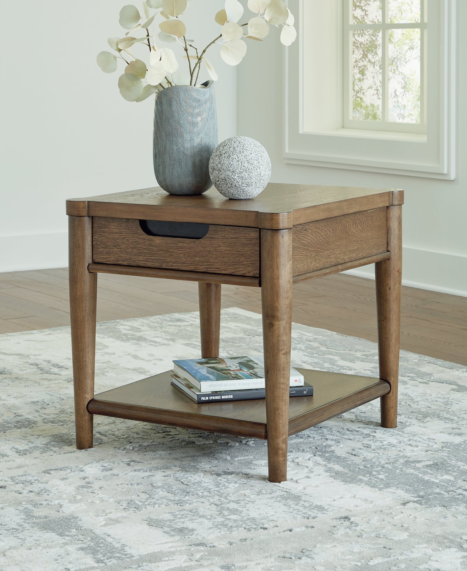 Roanhowe Brown End Table - T769-3 - Luna Furniture - Dallas Store
