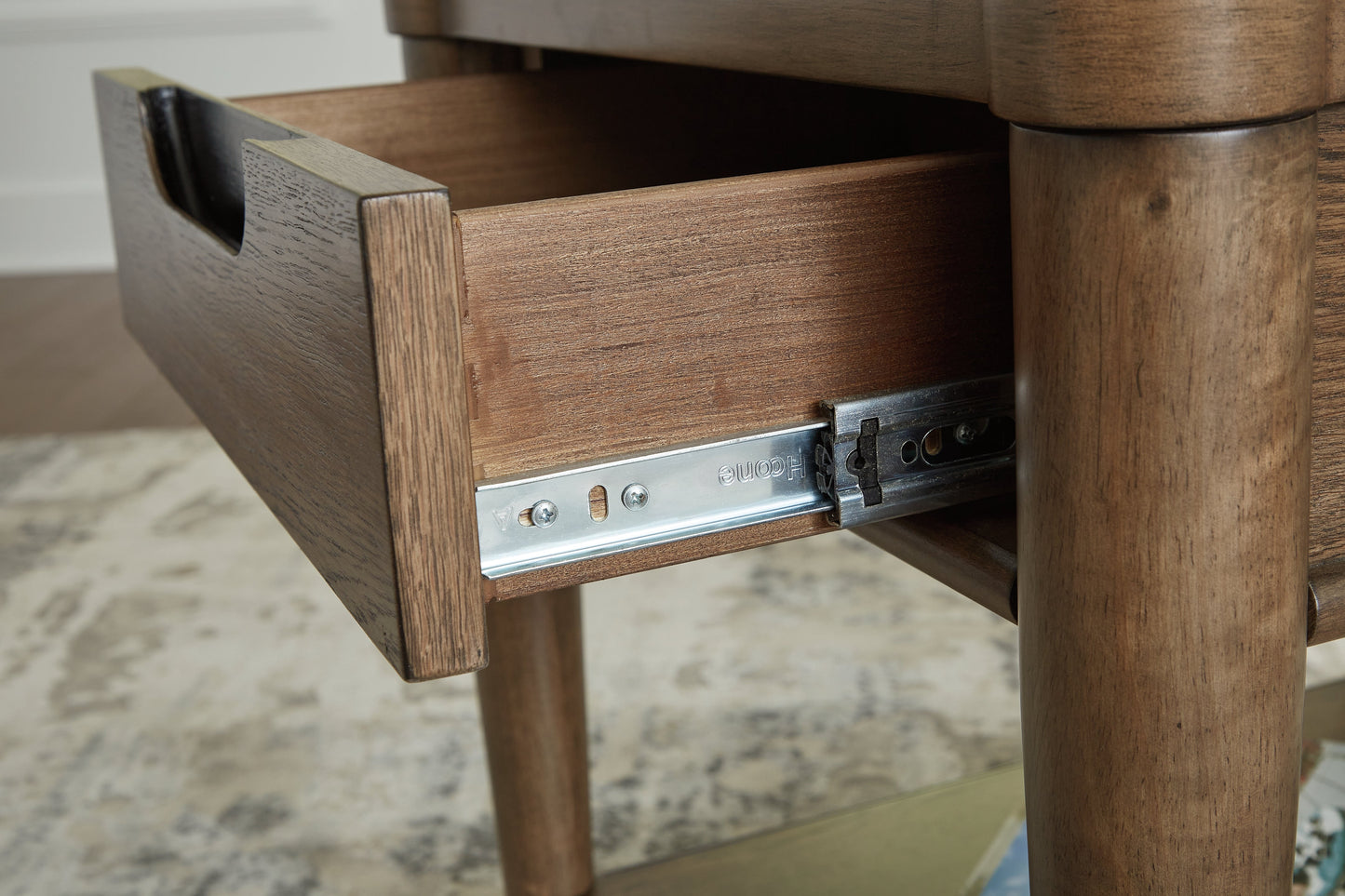 Roanhowe Brown End Table - T769-3 - Luna Furniture - Dallas Store