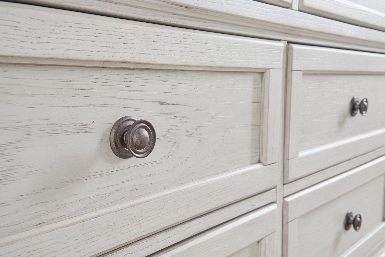 Robbinsdale Antique White Dresser - B742-21 - Luna Furniture - Dallas Store