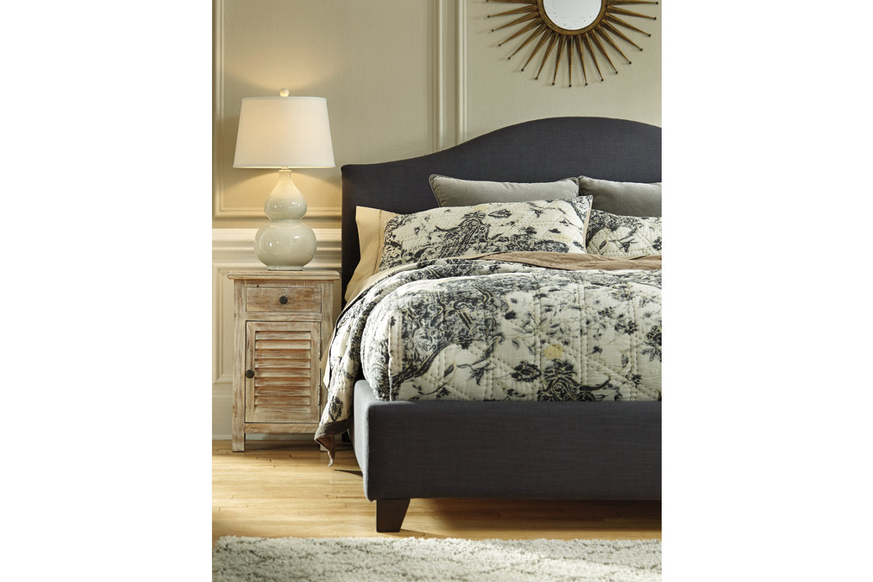 Saffi Cream Table Lamp - L100074 - Luna Furniture - Dallas Store