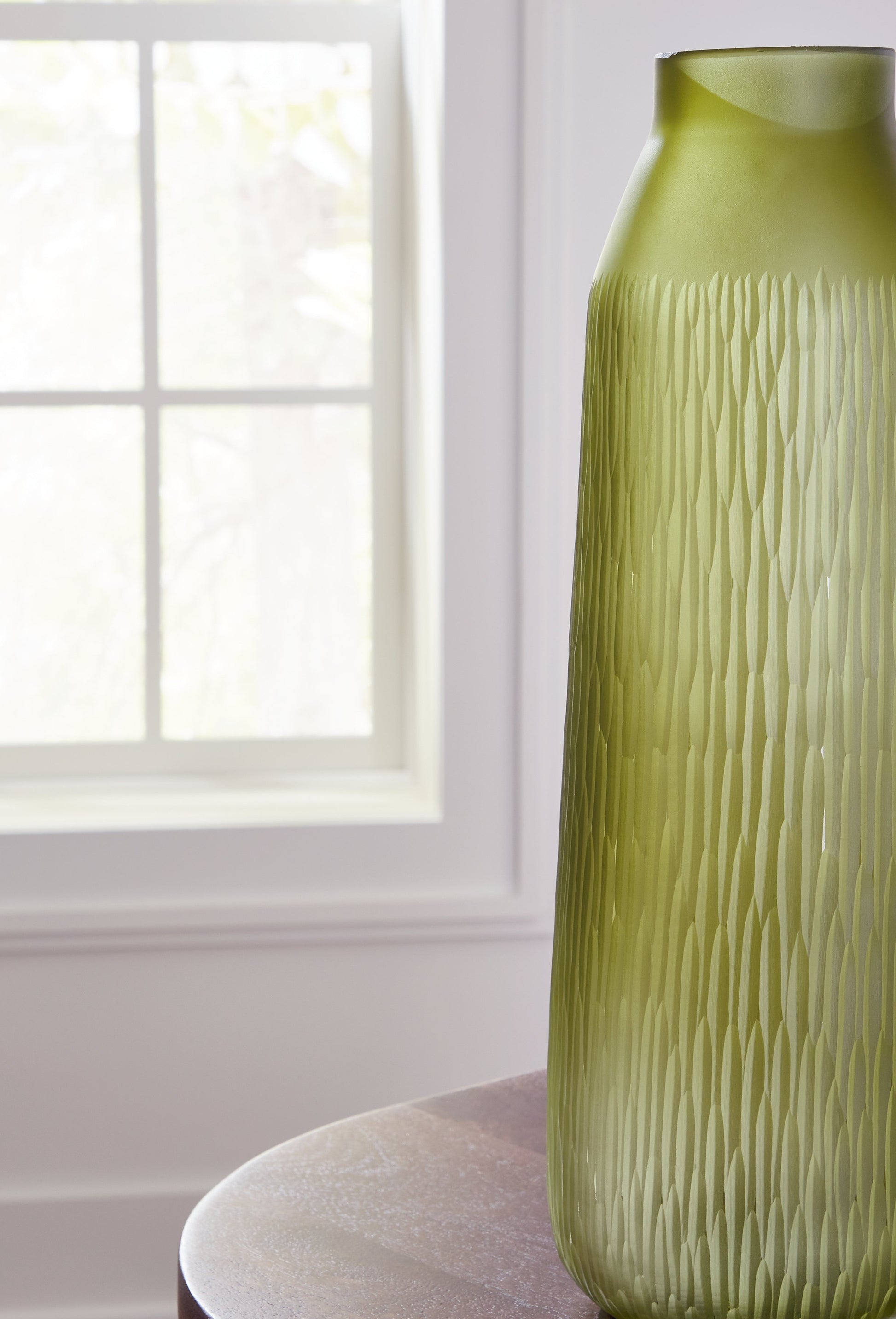 Scottyard Olive Green Vase - A2900009 - Luna Furniture - Dallas Store