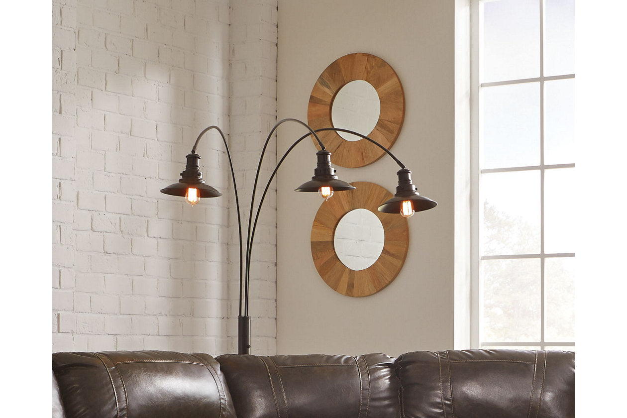 Sheriel Black Floor Lamp - L725059 - Luna Furniture - Dallas Store
