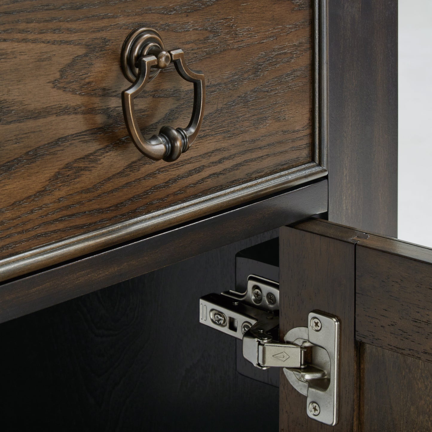 Stonington Brown Server - 5703-40 - Luna Furniture - Dallas Store