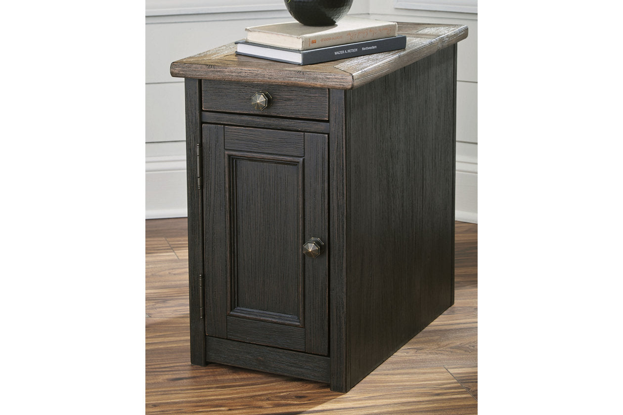 Tyler Creek Grayish Brown/Black Chairside End Table with USB Ports & Outlets - T736-7 - Luna Furniture - Dallas Store