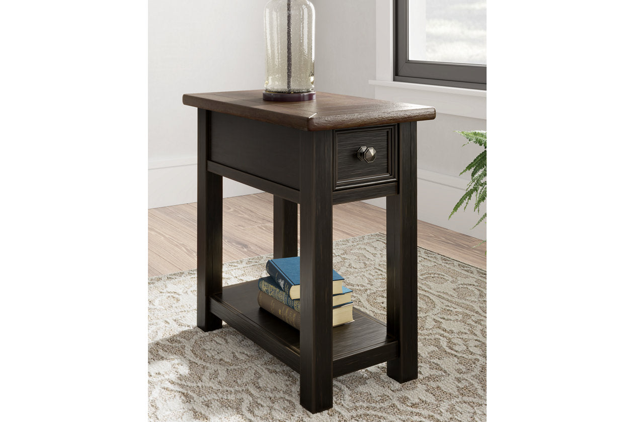 Tyler Creek Two-tone Chairside End Table - T736-107 - Luna Furniture - Dallas Store