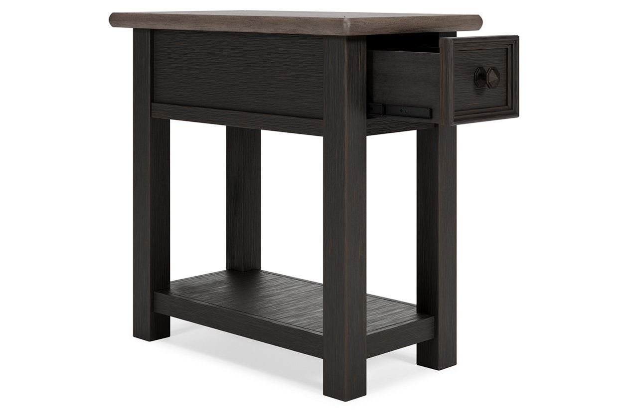 Tyler Creek Two-tone Chairside End Table - T736-107 - Luna Furniture - Dallas Store