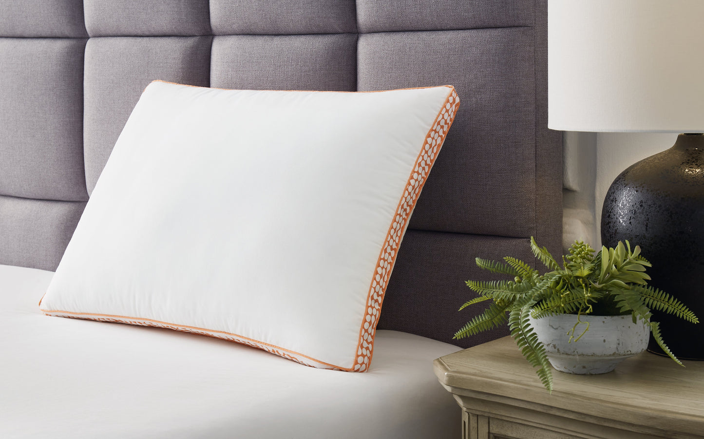White/Orange 3-in-1 Pillow, Set of 6 - M52112 - Luna Furniture - Dallas Store