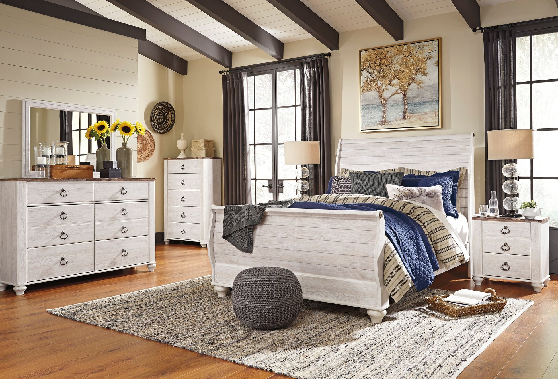 Willowton Whitewash Sleigh Bedroom Set - SET | B267-74 | B267-77 | B267-96 | B267-92 | B267-46 - Luna Furniture - Dallas Store